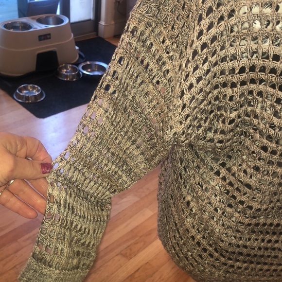 Two by Two  New York size XL tan/ beige open knit scoop neck 3/4 sleeve,back zip - Picture 6 of 14